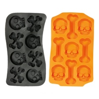 Assorted Skulls and Bones Mould